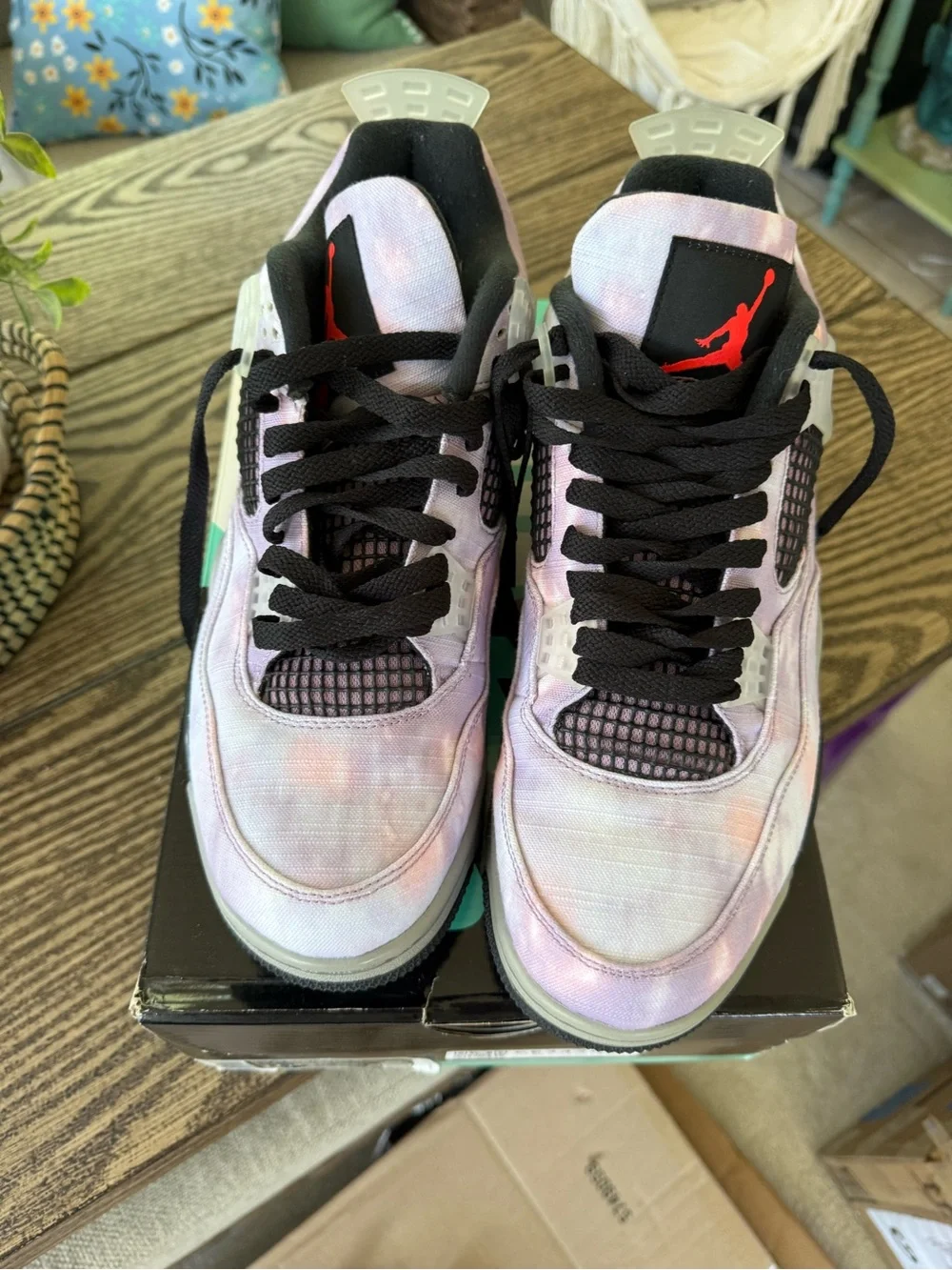 Jordan 4